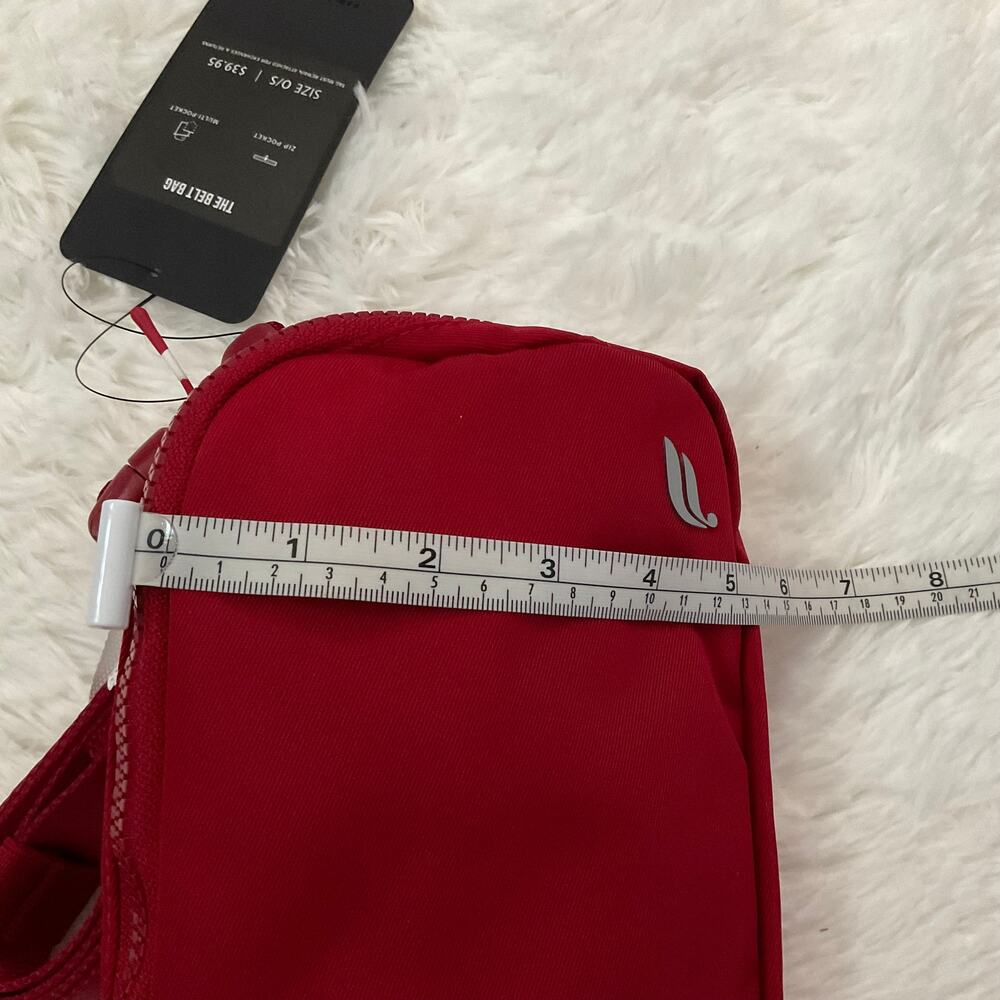 Fabletics Red Belt Bag - NEW - Picture 7 of 7